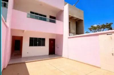 Vendo linda casa com 3 dormitórios no jardim guanabara em macaé