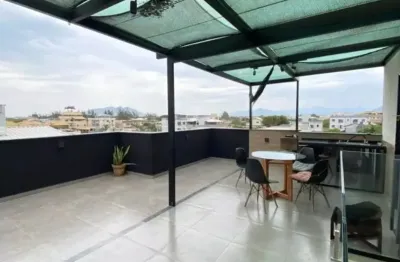 Vendo cobertura com 2 dormitórios na enseada em rio das ostras