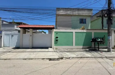 Alugo casa com 2 dormitórios na extensão serramar em rio das ostras