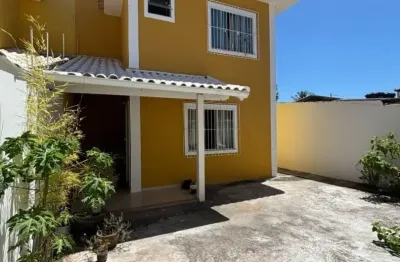 Vendo maravilhosa casa com 2 suítes no mariléia em rio das ostras