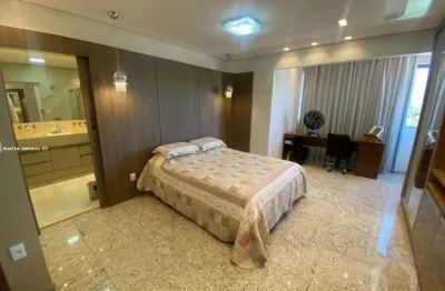 Oportunidade única na ilha! apt com 03 suítes em prédio c/ elevador
