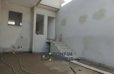 Casa com 2 quartos à venda no bairro parque olímpico, governador valadares , 60 m2 por r$ 380.000