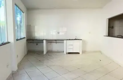 Ponto comercial com 1 sala à venda no grã-duquesa, governador valadares , 39 m2 por r$ 199.900