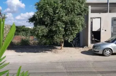 Lote de 200m² em ótima localização no castanheiras ii!