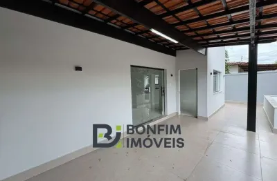 Casa reformada com 5 quartos e terraço no vila bretas!