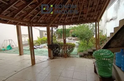 Lote murado de 360m na ilha na parte média/alta por r$ 599.0000,00!