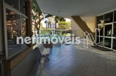 Lindo e amplo 03 qtos suíte varanda ótima localização