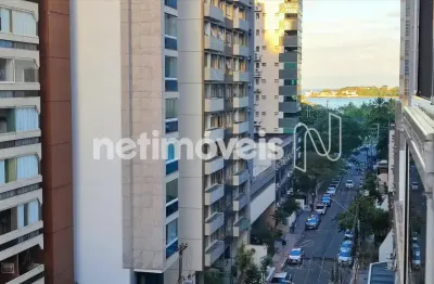 Lindo e amplo 03 qtos suíte varanda quadra mar oportunidade