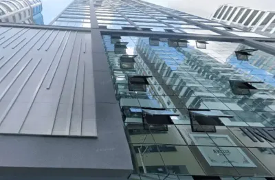 Flat com 1 quarto à venda na Rua 238, 315, Meia Praia, Itapema