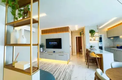 Apartamento com 3 quartos à venda na Rua 266, 350, Meia Praia, Itapema