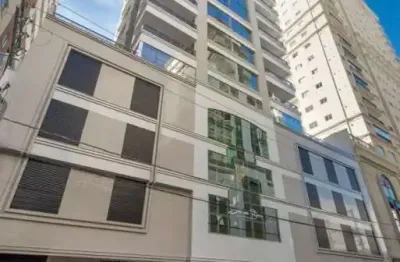 Apartamento com 3 quartos à venda na Rua 302, 100, Meia Praia, Itapema