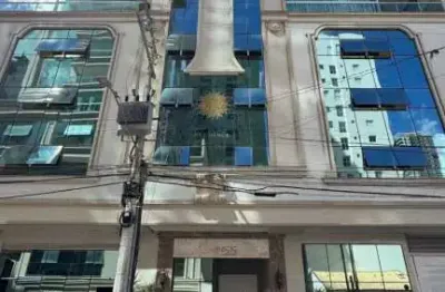 Apartamento com 4 quartos à venda na Rua 305, 153, Meia Praia, Itapema