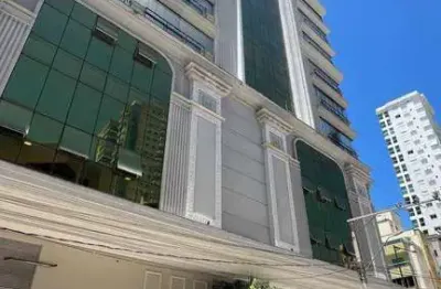 Apartamento com 4 quartos à venda na Rua 1208, 45, Meia Praia, Itapema