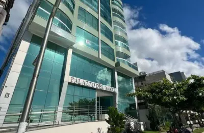 Apartamento com 4 quartos à venda na Rua 207, Meia Praia, Itapema