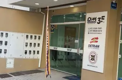 Sala comercial à venda na Rua 236, 425, Meia Praia, Itapema