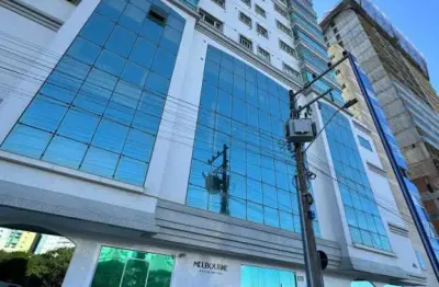 Apartamento com 4 quartos à venda na Rua 307, 175, Meia Praia, Itapema