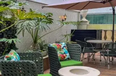 Apartamento com 4 quartos à venda na Rua 315, 55, Meia Praia, Itapema