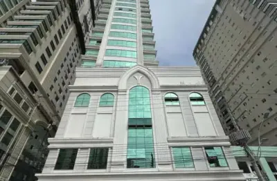 Apartamento com 4 quartos à venda na Avenida Nereu Ramos, Esq. Com 304, 5282, Meia Praia, Itapema