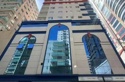 Apartamento com 4 quartos à venda na Rua 250, Esq. Segunda Avenida, 298, Meia Praia, Itapema