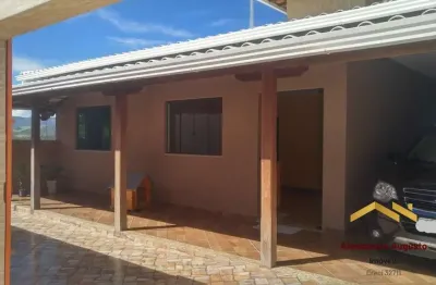 Casa com 5 quartos à venda no Centro, Nova União 