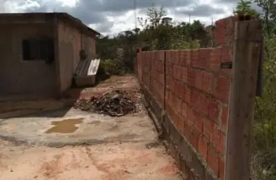 Casa com 1 quarto à venda no Centro, Esmeraldas 