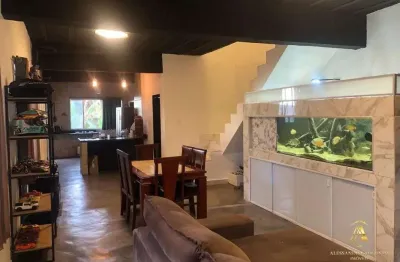 Casa com 3 quartos à venda na Rua Itália, Maria Helena (Justinópolis), Ribeirão das Neves