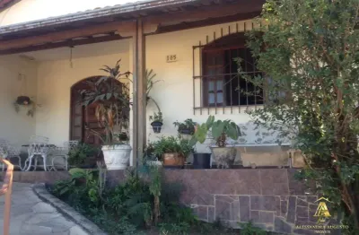 Casa com 3 quartos à venda na Rua Hermenegildo Chaves Monzeca, Tupi, Belo Horizonte
