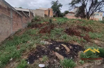 Terreno à venda na Rua José Pires de Morais, Liberdade, Santa Luzia