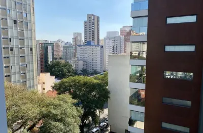 Flat com 1 dormitório, sala ampliada e 2 vagas de garagem.