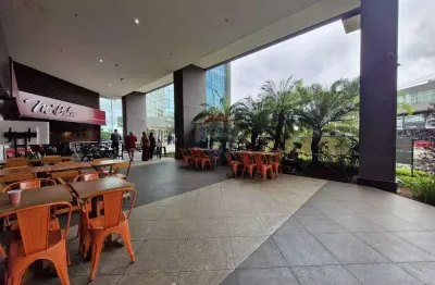 Amplo espaço comercial à venda no edifício icon -vila da serra