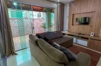 Casa com 3 quartos à venda na Rua Laudelino Silvério, 507, Centro, Sarzedo