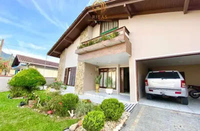 Ampla casa a venda no bairro vila lalau próximo a weg em jaraguá do sul