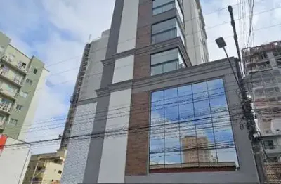Apartamento pronto para morar na meia praia em itapema