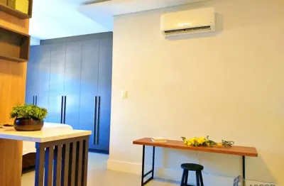 Apartamento com 1 quarto para alugar na Rua Oge Fortkamp, --, Trindade, Florianópolis, 30 m2 por R$ 3.500