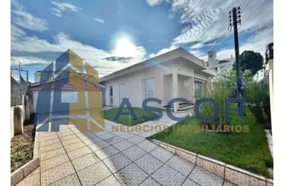 Casa com 4 quartos à venda na rua doutor abel capela, --, coqueiros, florianópolis por r$ 1.350.000