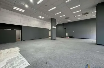 Ponto comercial para alugar na rua doutor heitor blum, --, estreito, florianópolis, 217 m2 por r$ 9.800