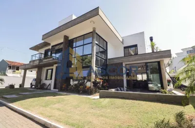 Casa em condomínio fechado com 4 quartos à venda na rua do gramal, --, campeche, florianópolis, 275 m2 por r$ 3.770.000