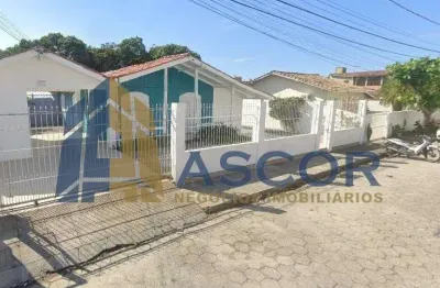 Casa com 4 quartos à venda na rua osvaldo rogério braga, --, ingleses, florianópolis por r$ 998.000
