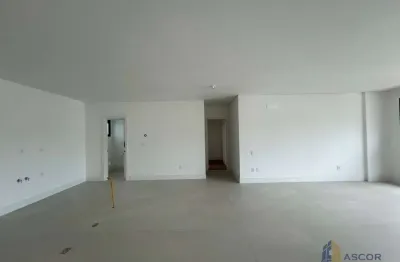 Apartamento com 3 quartos à venda na Rua Esteves Júnior, --, Centro, Florianópolis, 141 m2 por R$ 4.400.000