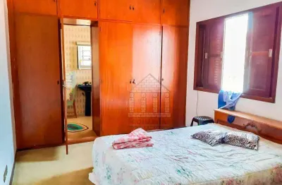 Casa com 3 quartos à venda na Rua Domingos Luiz Bueno, --, Jardim Ernestina, São Paulo