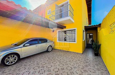 Casa com 3 quartos à venda na Rua Edmundo André Bonotti, --, Interlagos, São Paulo