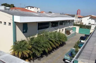 Prédio à venda na Rua Santo André, --, Vila São Pedro, São Paulo