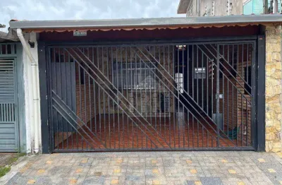 Sobrado com 2 quartos para alugar na vila do castelo