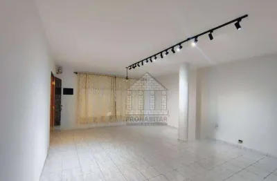 Casa com 3 quartos para alugar na Rua Horácio Nunes Pires, --, Parque América, São Paulo