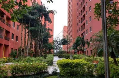 Apartamento com 3 quartos para alugar na cidade ademar