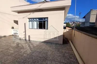 Casa comercial com 1 sala para alugar na Avenida Grande São Paulo, --, Parque Brasil, São Paulo