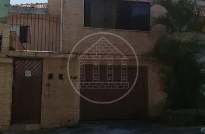 Sobrado à venda, 195 m² por R$ 650.000,00 - Jardim Ipê - São Paulo/SP