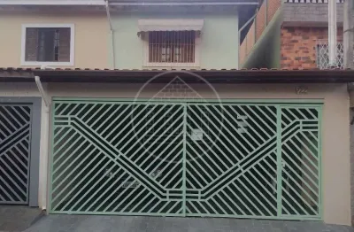 À venda: Sobrado Espetacular na Vila Friburgo, localizado na região de Interlagos, próximo ao Autód