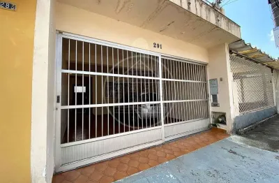 Encantador Sobrado Residencial ao Lado do Centro de Ensino Infantil Céu Cidade Dutra