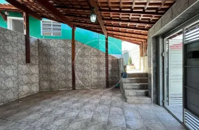 Casa com 3 quartos à venda no Jardim Castro Alves, São Paulo 